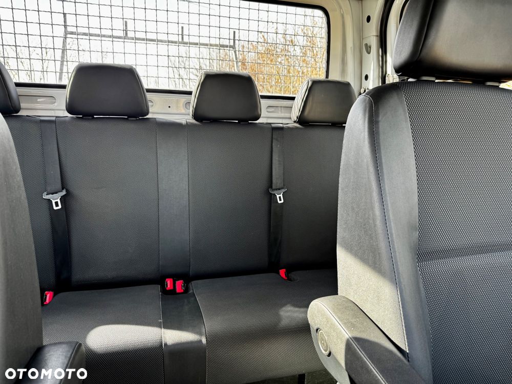 Mercedes-Benz Sprinter - 8