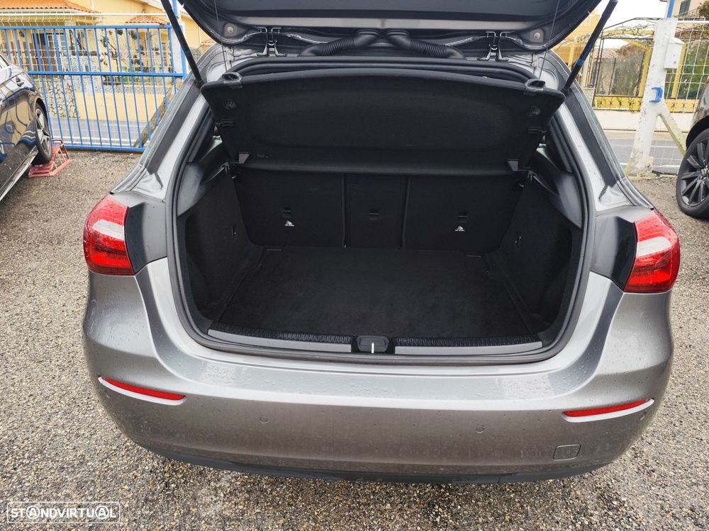 Mercedes-Benz A 180 d Style Plus Aut. - 9