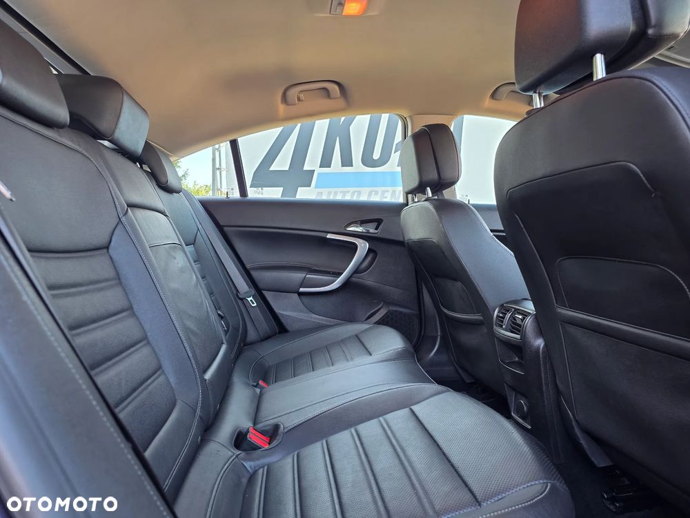 Opel Insignia 2.0 Turbo Cosmo - 14