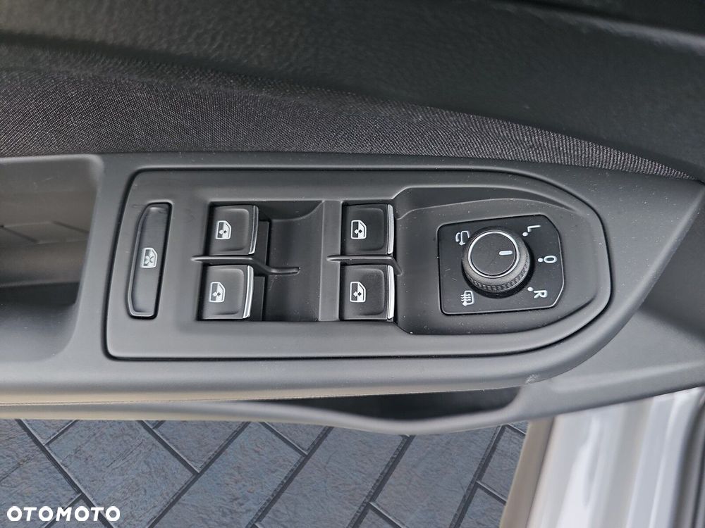 Volkswagen Golf 2.0 TDI GTD DSG - 23