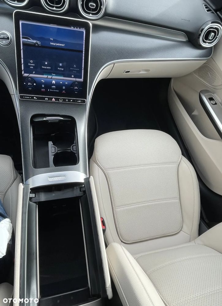 Mercedes-Benz Klasa C 200 9G-TRONIC - 31