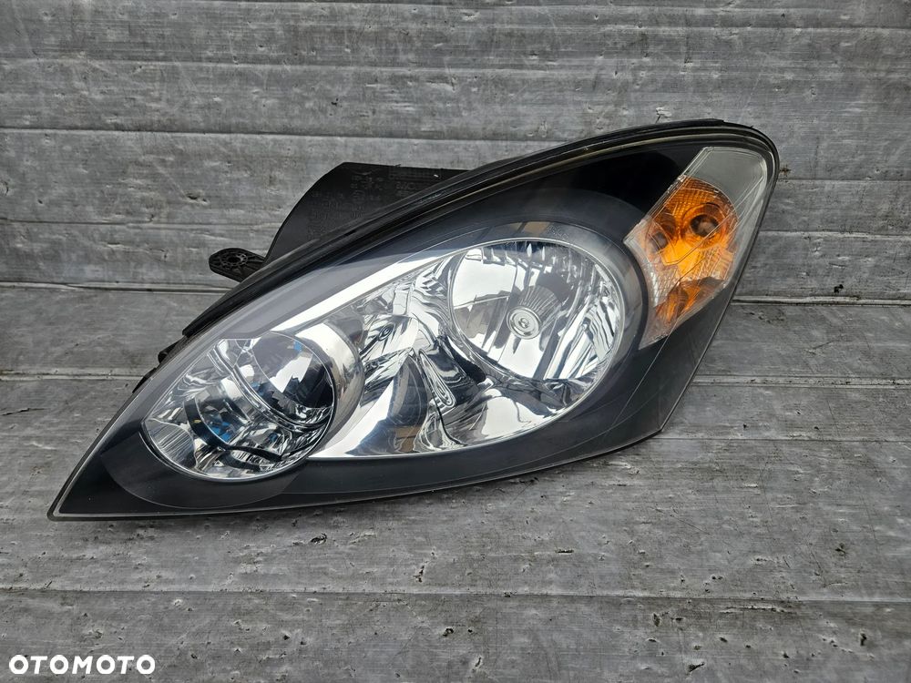 Kia CEED I l;ft lampa przód lewa EU - 1