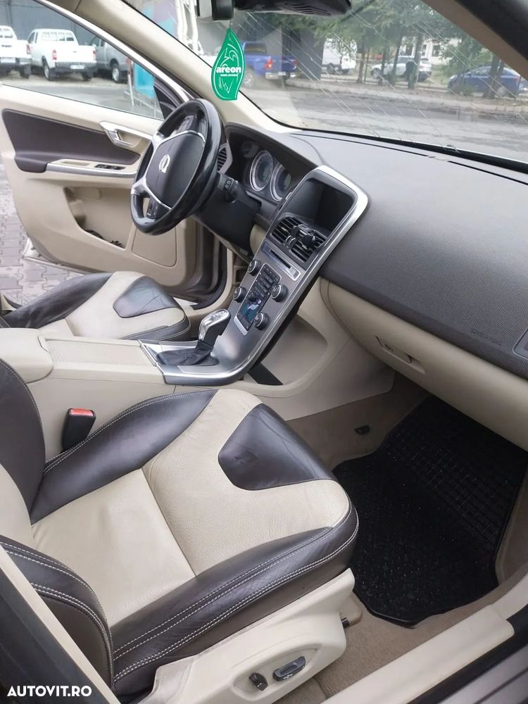 Volvo XC 60 - 7