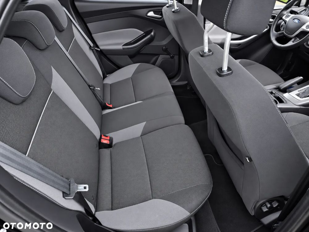 Ford Focus 1.6 TI-VCT Champions Edition - 17