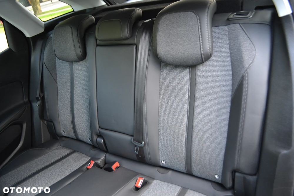 Peugeot 3008 - 24