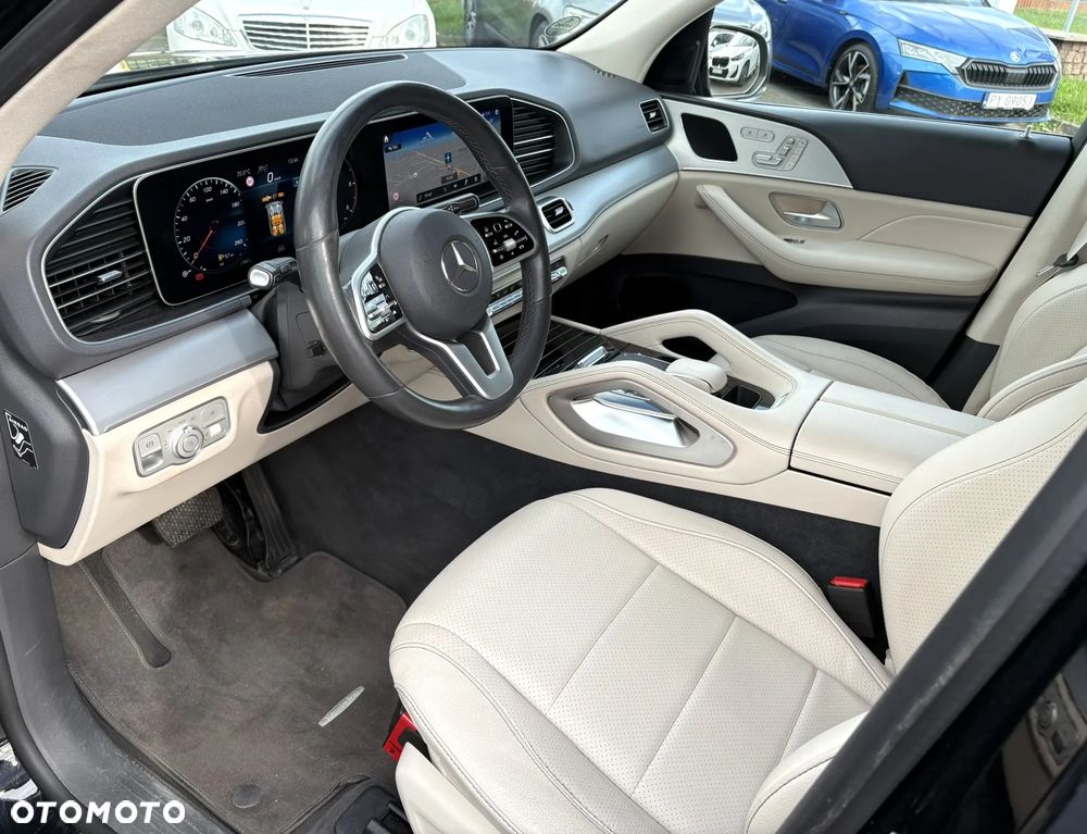 Mercedes-Benz GLE 300 d 4Matic 9G-TRONIC AMG Line - 9