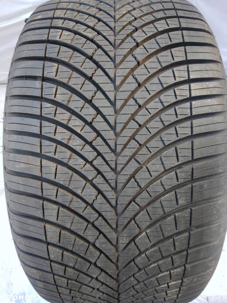 Goodyear Vector 4 Seasons GEN-3 275/30 R20 97V 2025 - 1