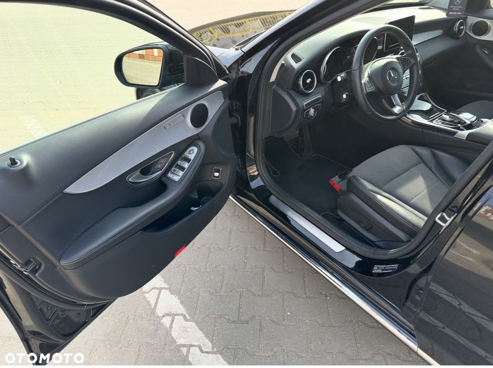 Mercedes-Benz Klasa C 180 9G-TRONIC - 10