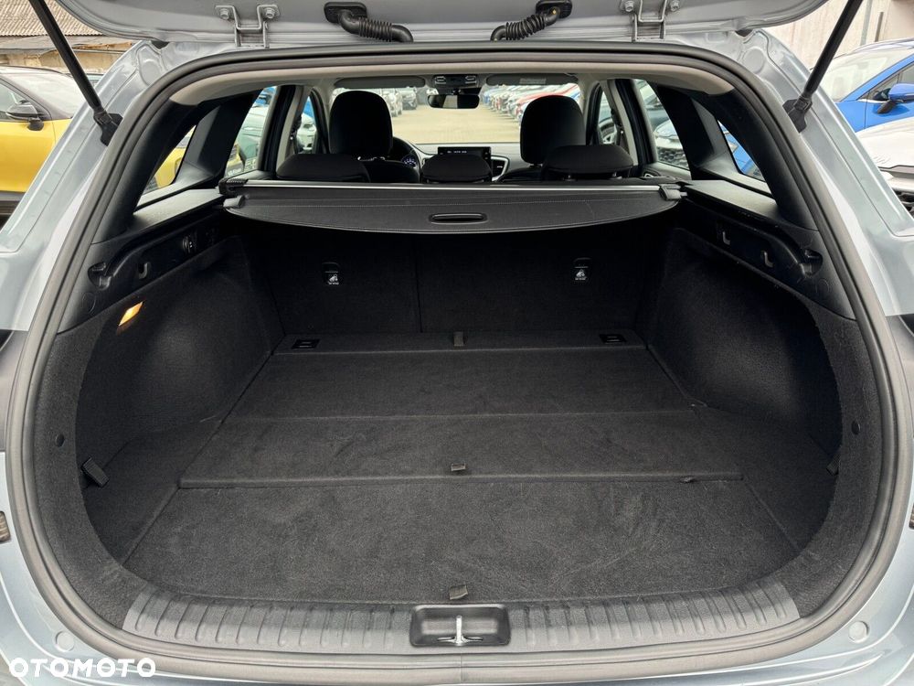 Kia Ceed 1.5 T-GDI M - 14