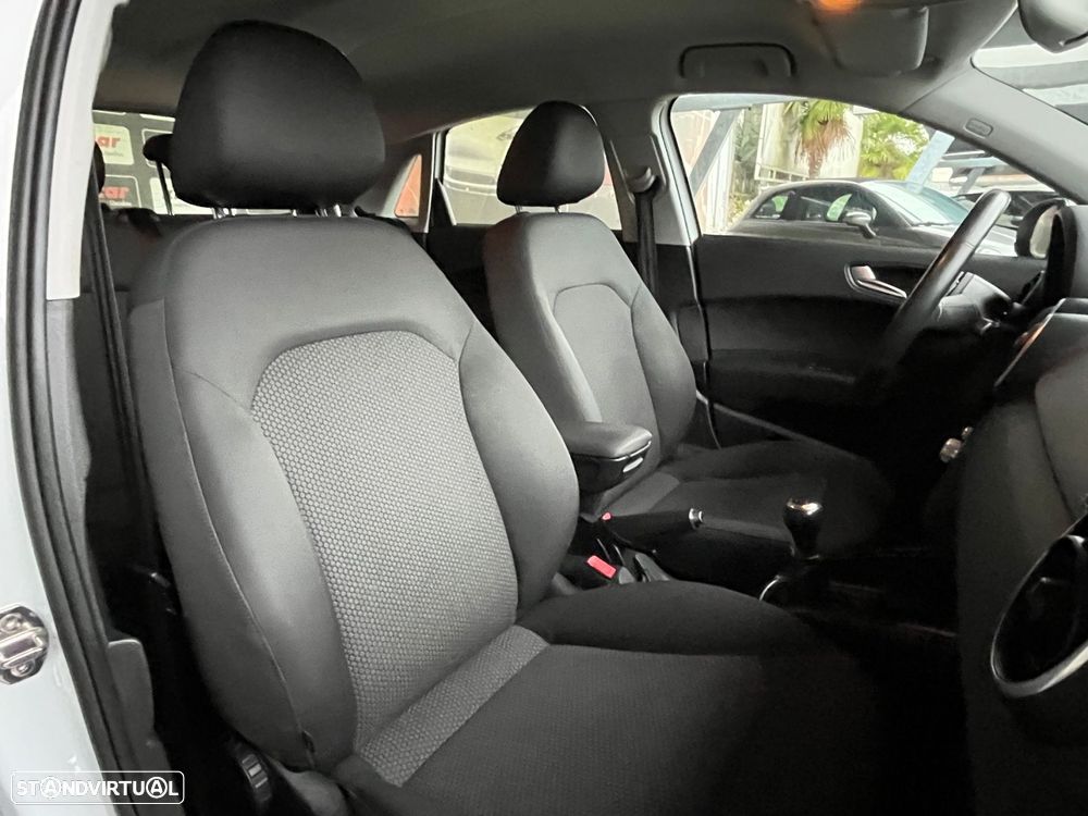 Audi A1 1.4 TDI Design - 48