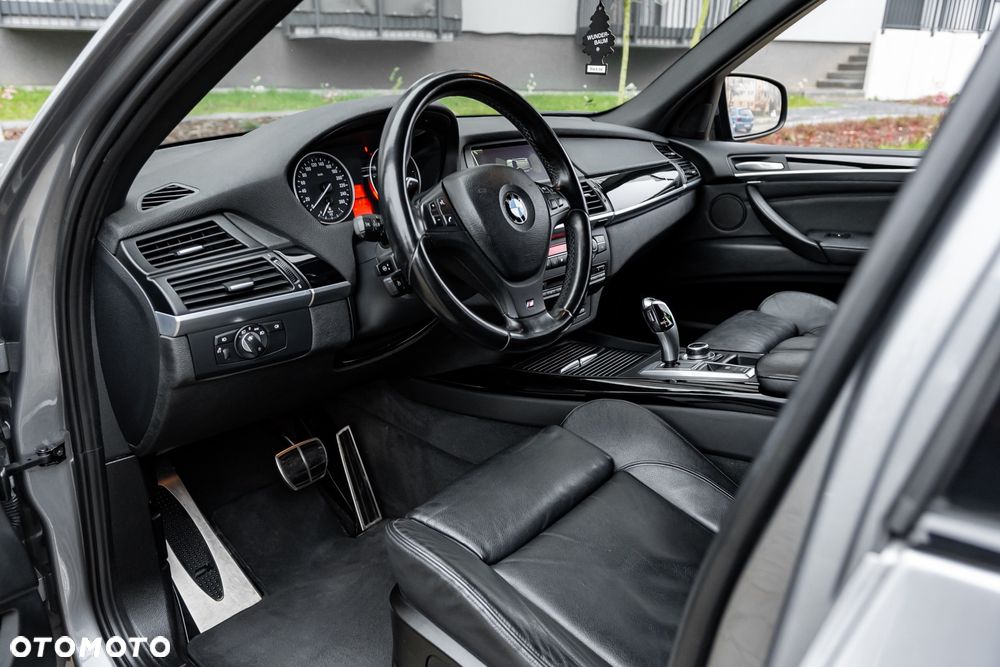 BMW X5 xDrive30d - 16