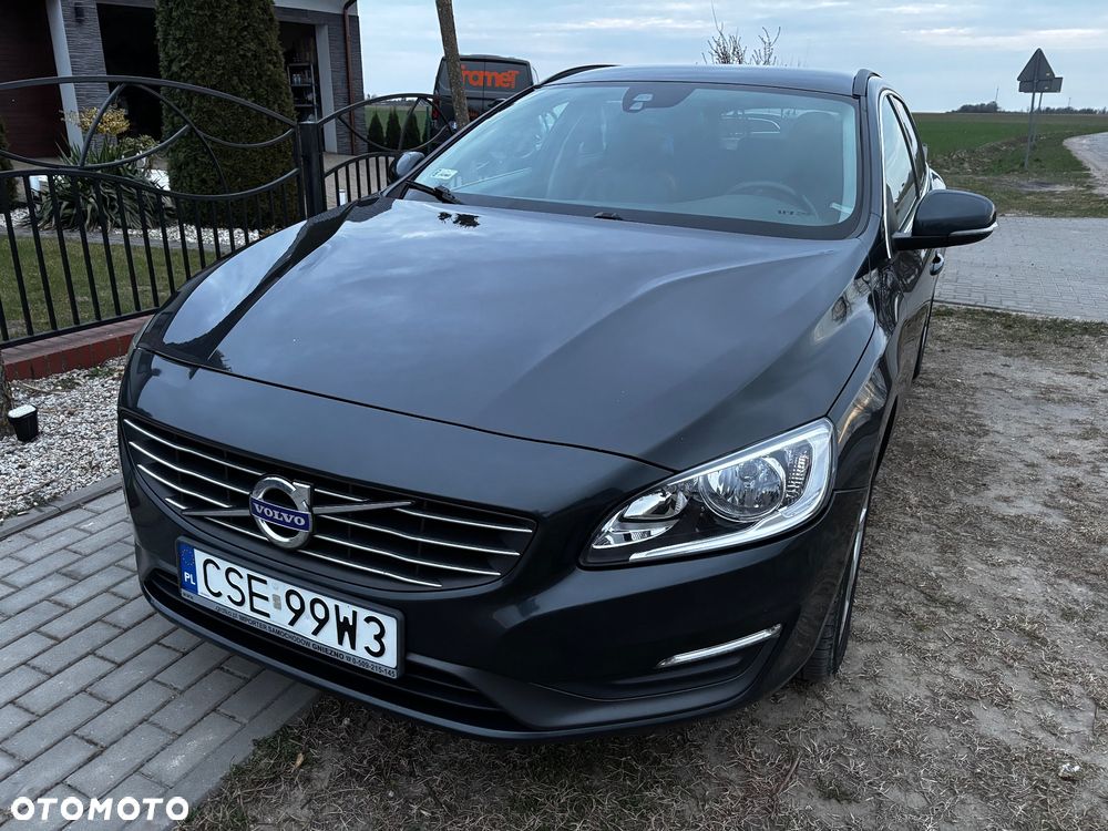 Volvo V60 D4 Drive-E Momentum - 4