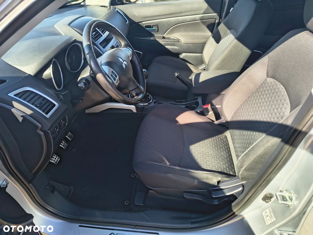 Mitsubishi Asx 2011 photo 5