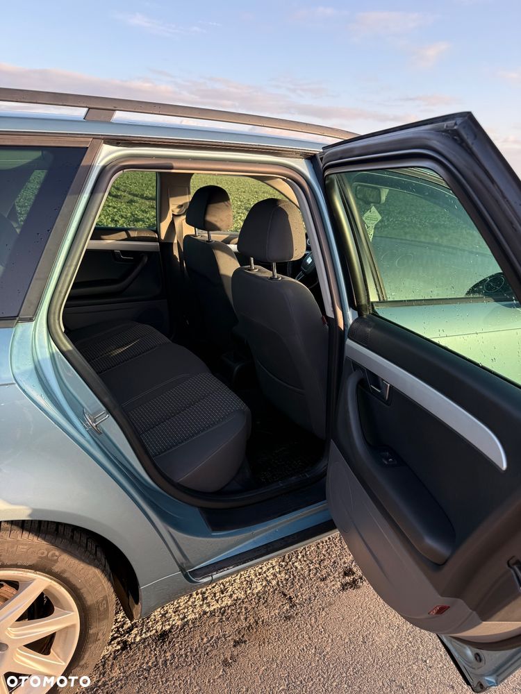 Seat Exeo 2.0 TDI DPF Style - 10