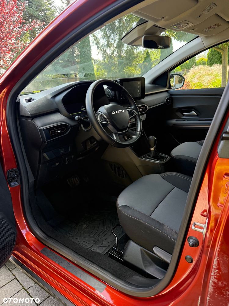 Dacia Jogger 1.6 Full Hybrid 140 Extreme+ MMT 7os - 16