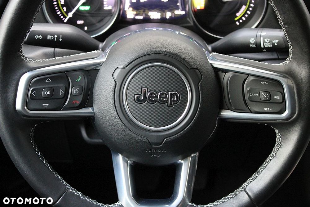 Jeep Wrangler 2.0 4xe Plug-In Hybrid Softtop Sahara - 21