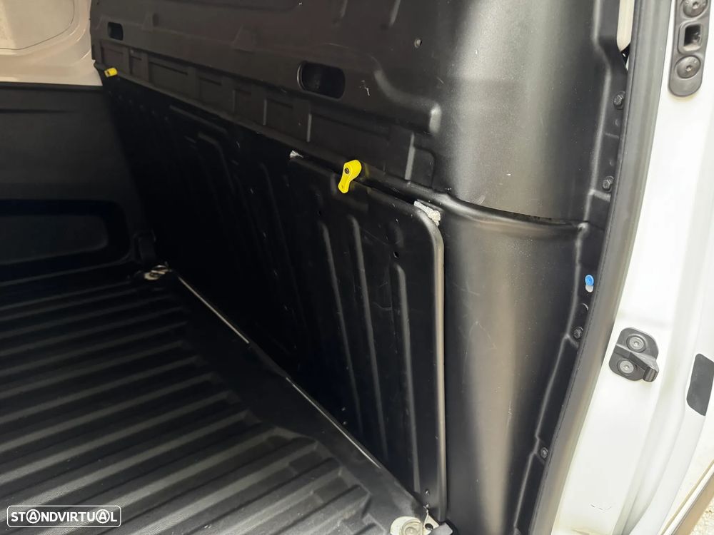 Peugeot Partner Longa L2 / IVA dedutivel / 3 LUGARES Nacional - 18