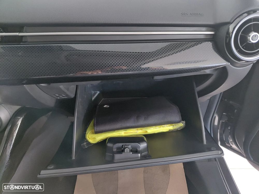 Mazda 2 1.5 Sky-G Evolve Navi - 30
