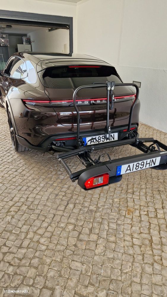 Porsche Taycan Cross Turismo 4 - 52