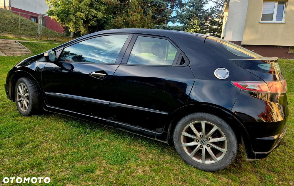Honda Civic - 4