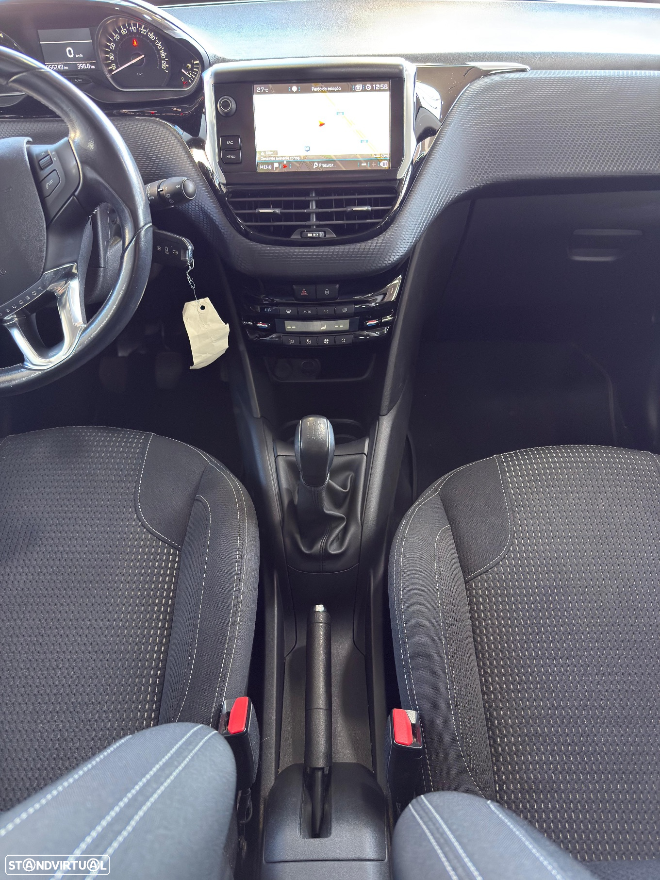 Peugeot 208 82 VTI Allure - 10