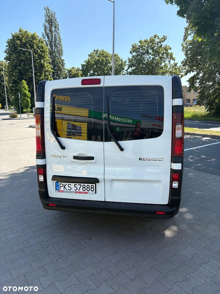 Renault Trafic - 11