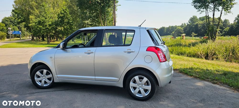 Suzuki Swift 1.3 4x4 Comfort - 16