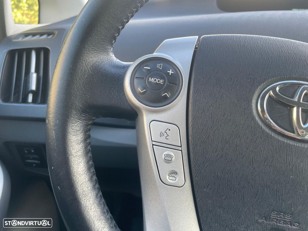 Toyota Prius 1.8 Exclusive - 19