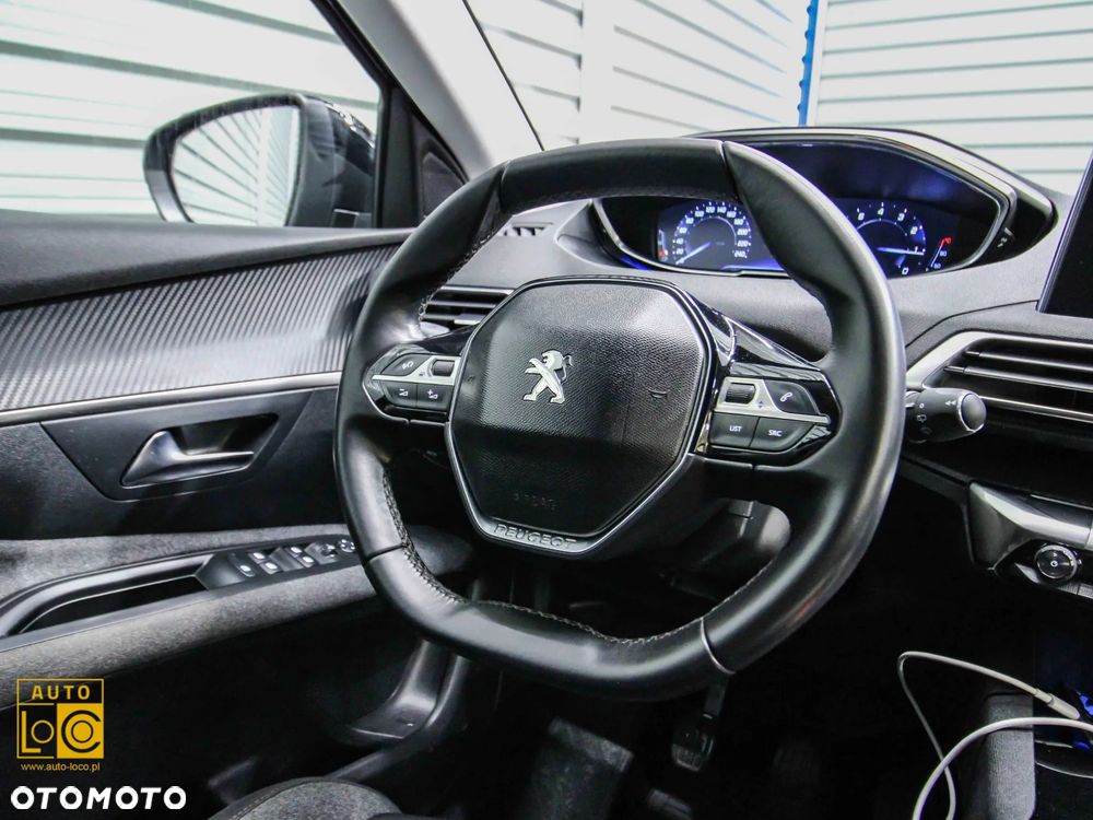Peugeot 3008 PureTech 130 Stop & Start GPF Allure - 26