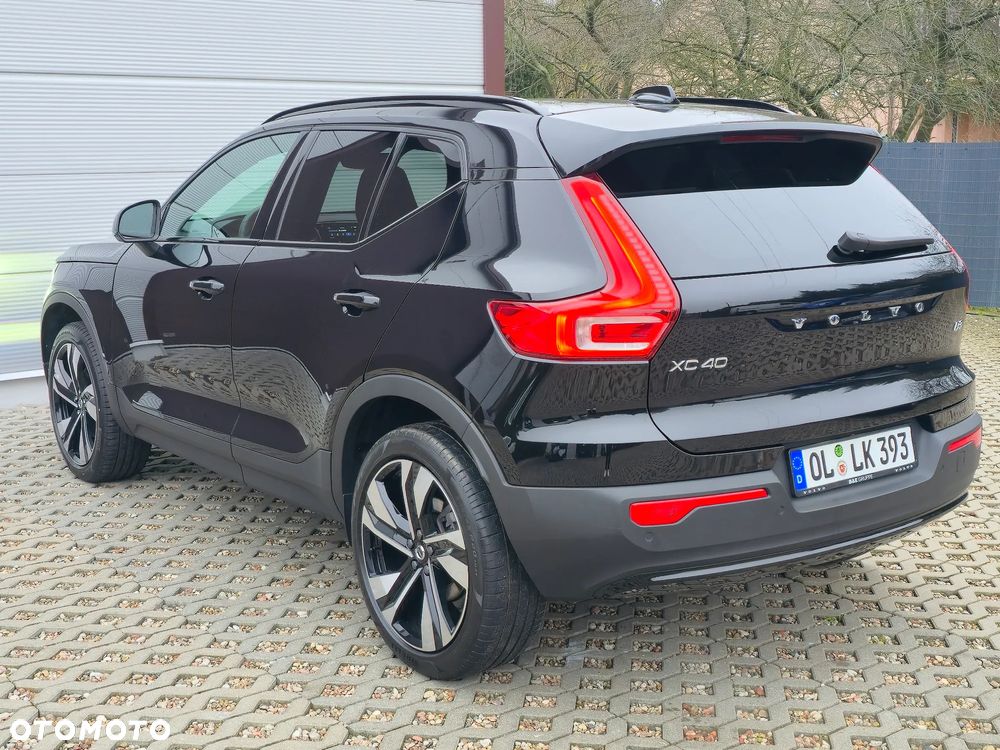 Volvo XC 40 B3 B DKG Plus Black Edition - 18