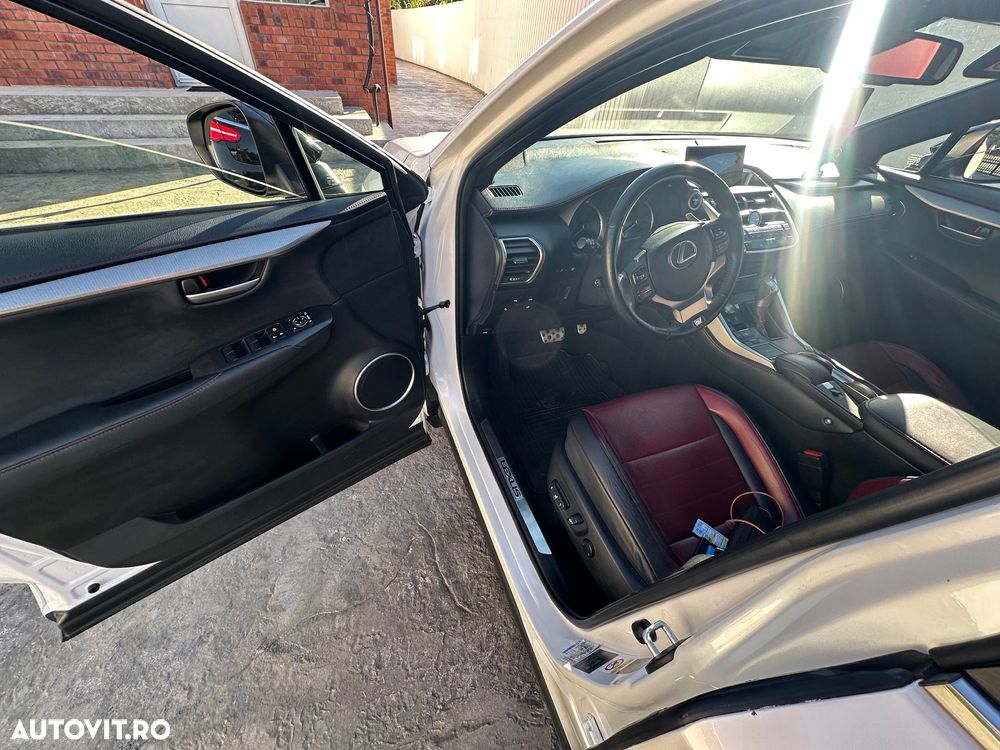 Lexus Seria NX 300h F Sport - 11