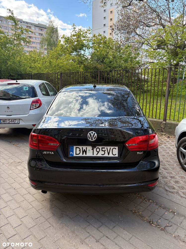 Volkswagen Jetta 1.6 TDI Highline CityLine - 9