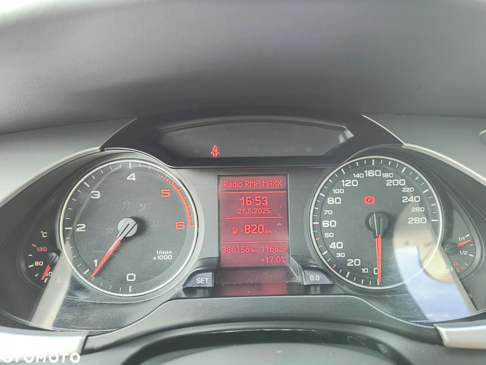 Audi A4 2.0 TDI - 10