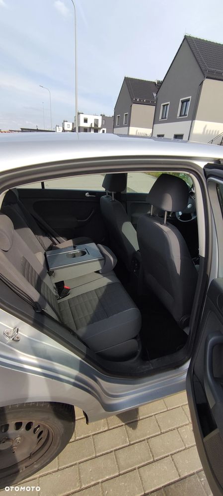 Volkswagen Golf Plus 1.9 TDI Cross - 9