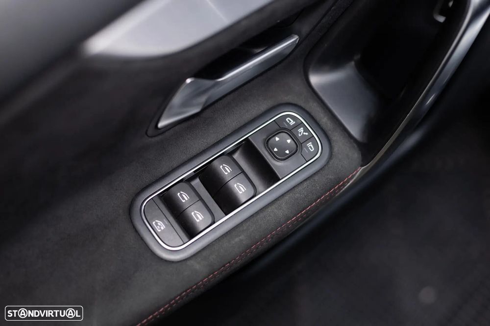 Mercedes-Benz A 250 e 8G-DCT AMG Line Advanced - 36