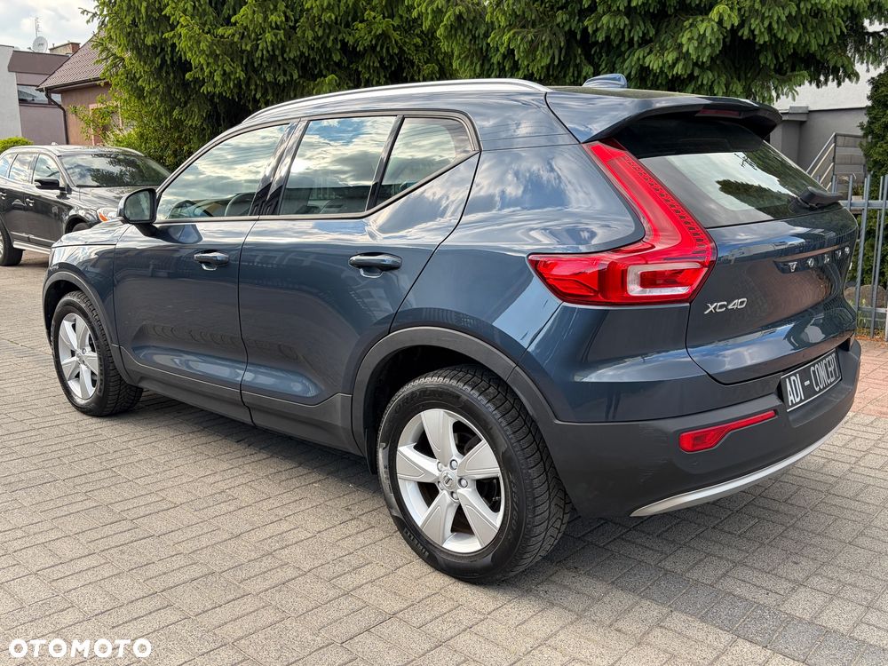 Volvo XC 40 D3 Momentum Pro - 3