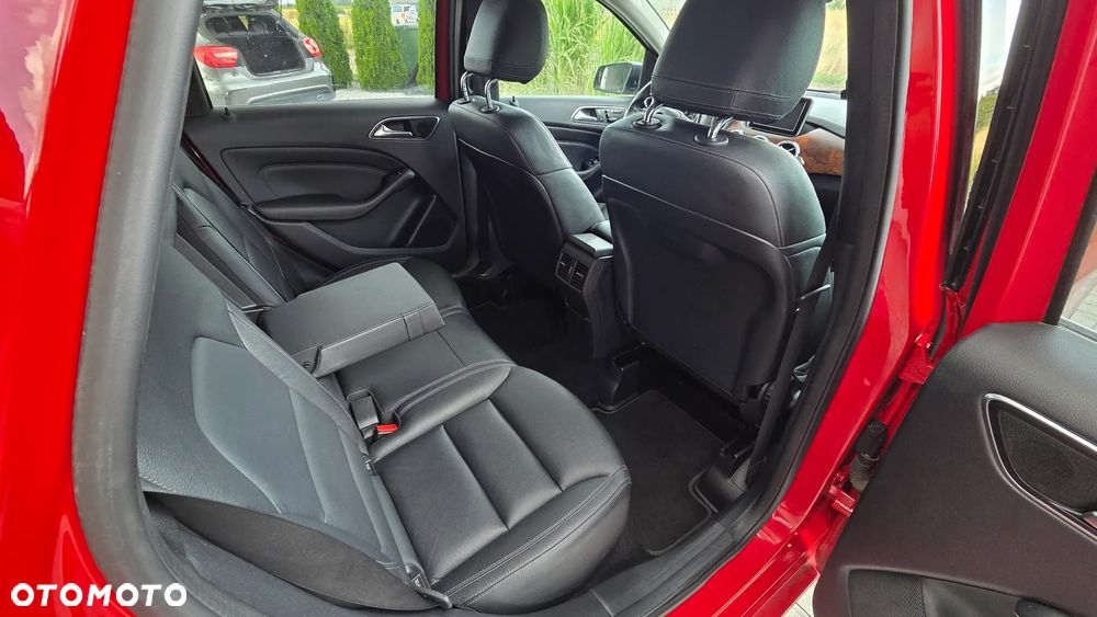 Mercedes-Benz Klasa B 200 (BlueEFFICIENCY) - 8