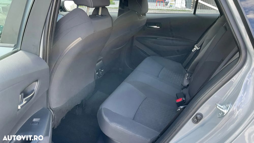 Toyota Corolla 1.8 HSD Dynamic - 16