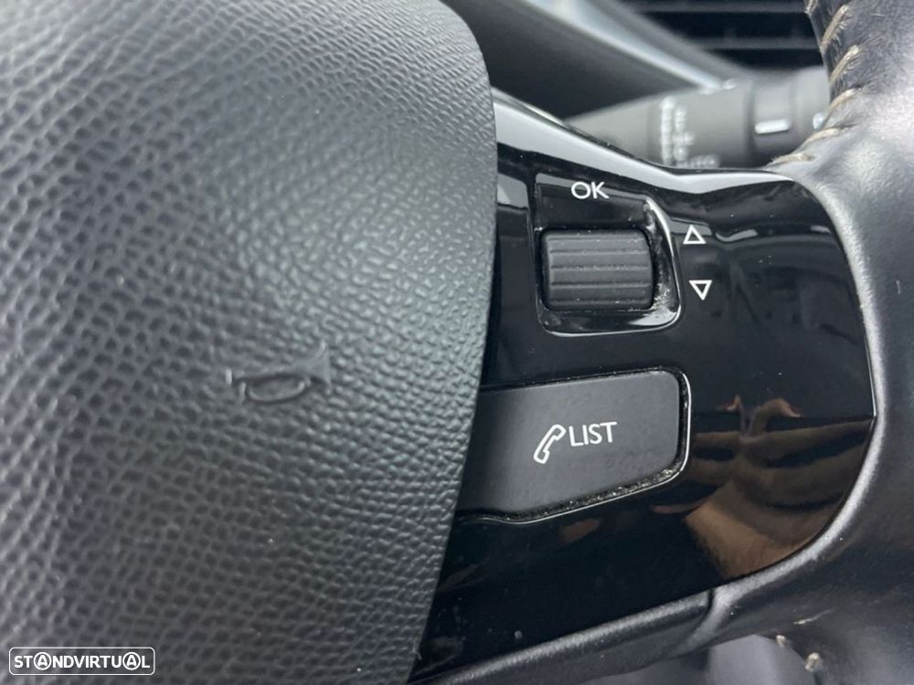 Peugeot 308 SW 1.5 BlueHDi Style - 16