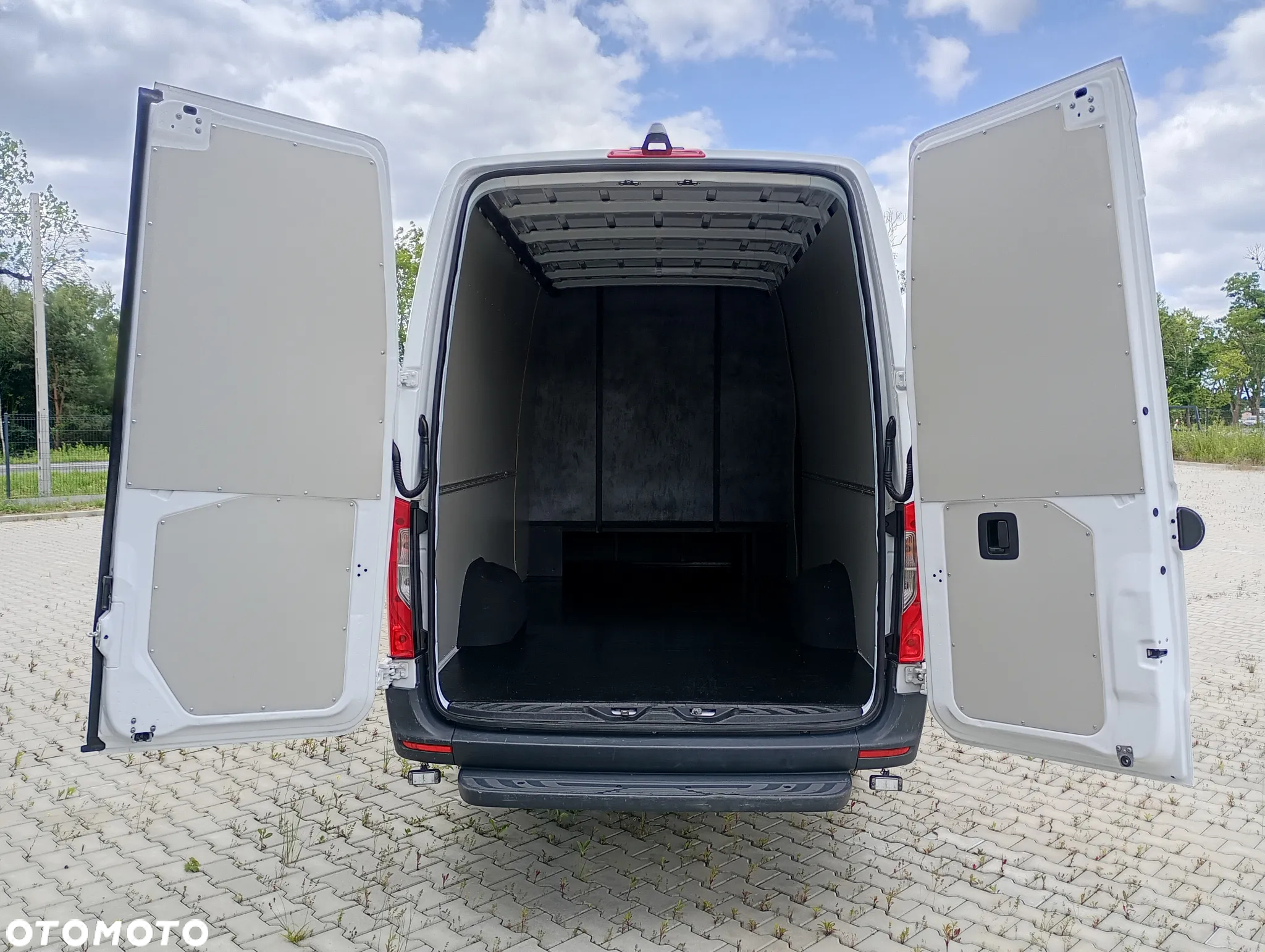 Mercedes-Benz SPRINTER MAX L5H2 BRYGADÓWKA 7 OSÓB KLIMA SENSORY TEMPOMAT NR 52 - 9