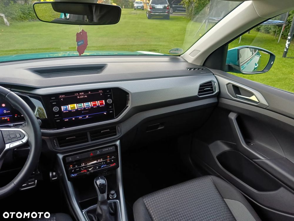 Volkswagen T-Cross 1.0 TSI OPF DSG ACTIVE - 16