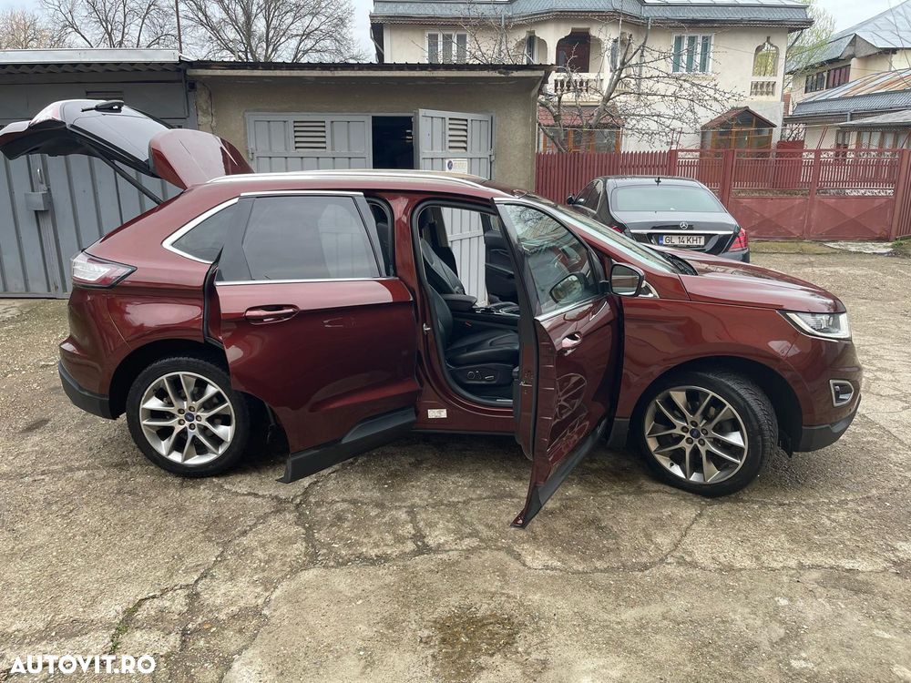 Ford Edge 2.0 TDCi Powershift Titanium - 34