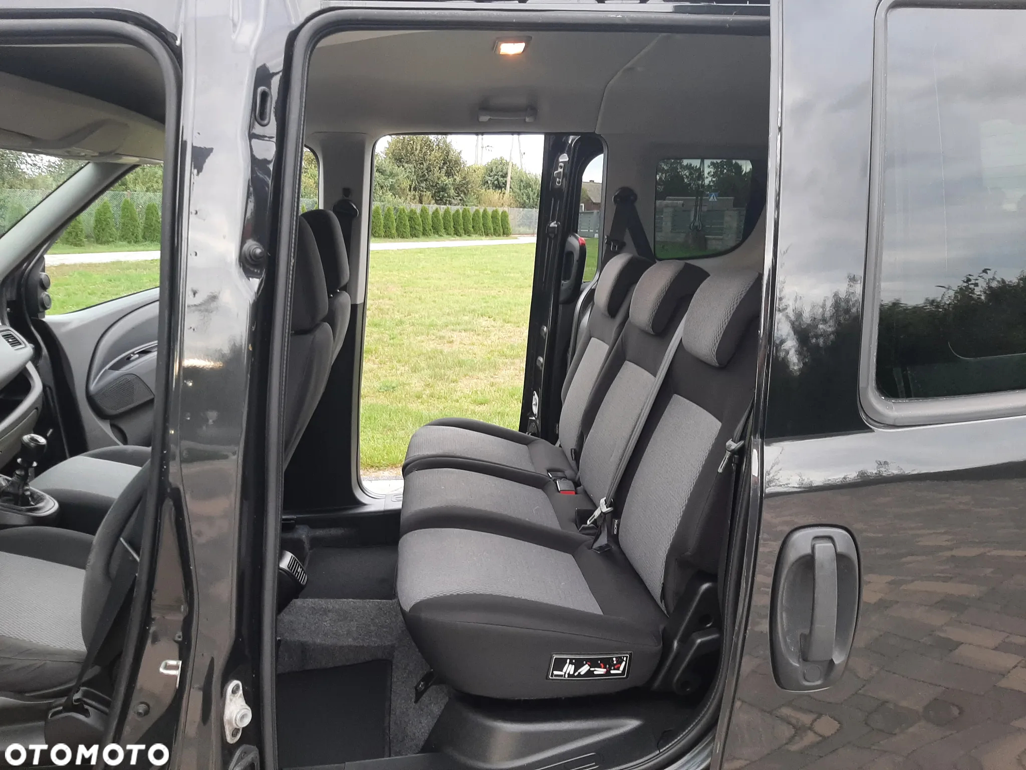 Fiat Doblo 2.0 16V Multijet Start&Stopp Emotion - 16