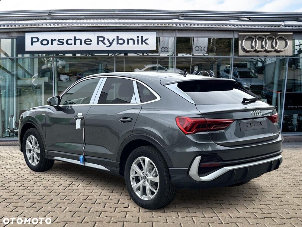 Audi Q3 Sportback - 3