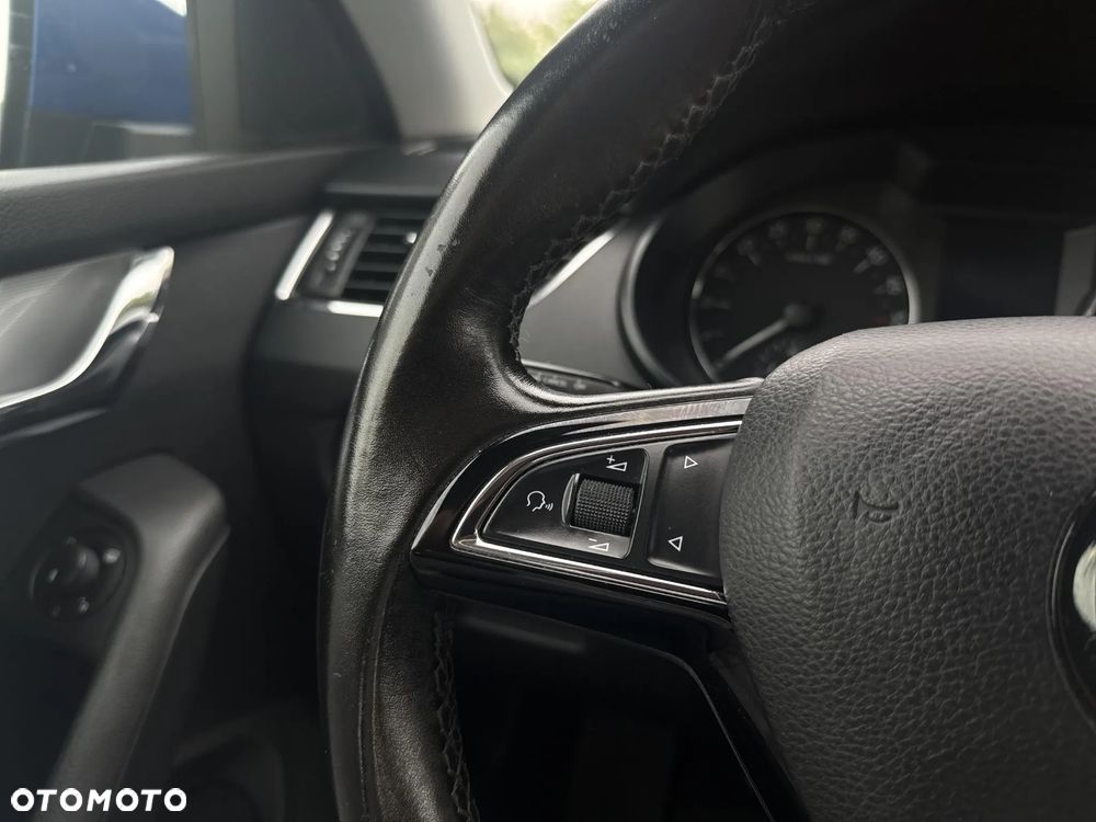 Skoda Octavia 2.0 TDI Style DSG - 14
