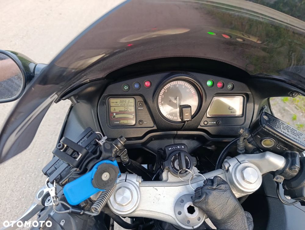 Honda CBR - 8