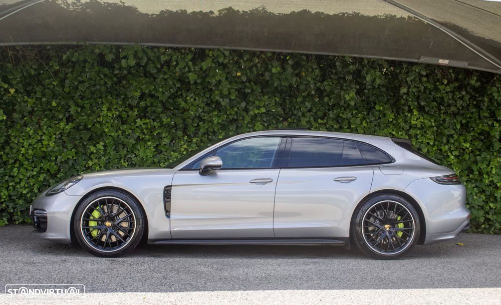 Porsche Panamera Sport Turismo 4 E-Hybrid 10 Years Edition - 8