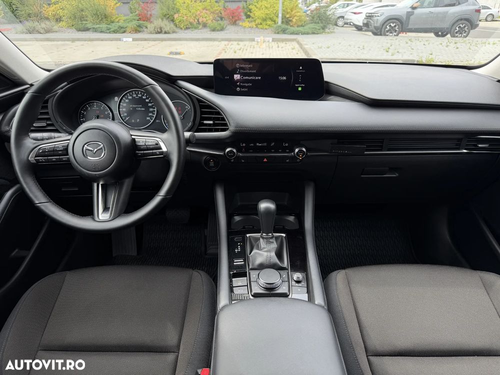 Mazda 3 e-Skyactiv G140 AT MHEV Center-Line - 7