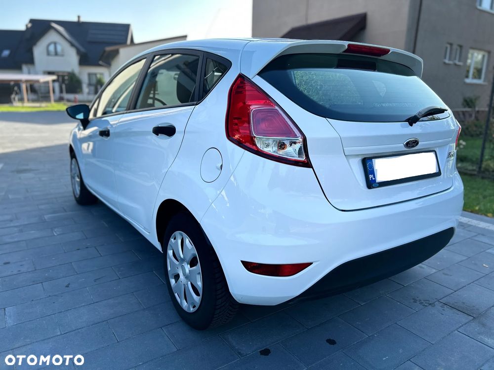 Ford Fiesta 1.25 Trend EU6 - 23