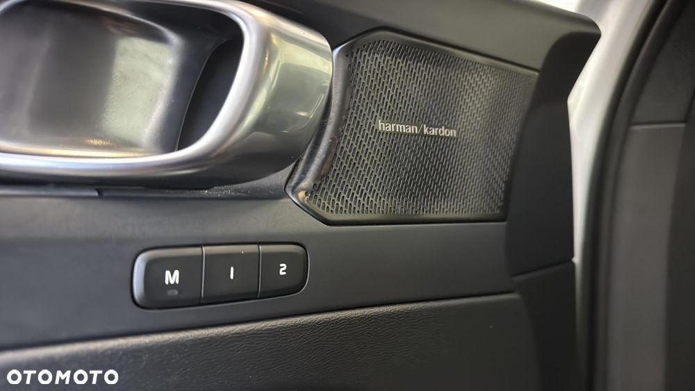 Volvo XC 40 T3 Inscription - 31